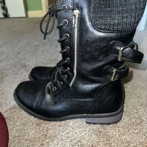Women's Black Lace-Up Combat Boots with Side Zipper
